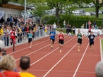 dm-dm214717.jpg